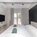 Pied-a-terre By Belmont Realty Διαμέρισμα