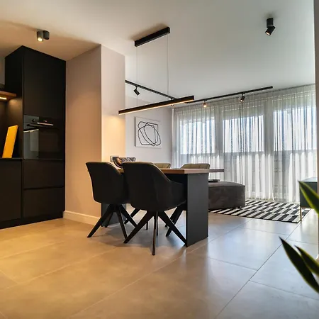 Pied-a-terre By Belmont Realty *