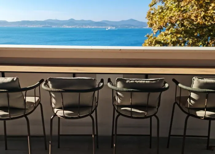 Pied-a-terre By Belmont Realty * Zadar