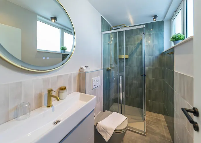 Pied-a-terre By Belmont Realty