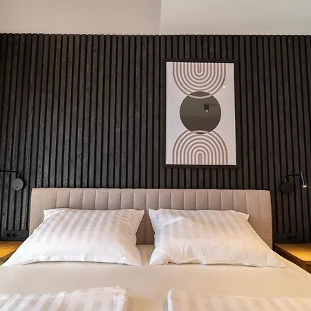 Pied-a-terre By Belmont Realty