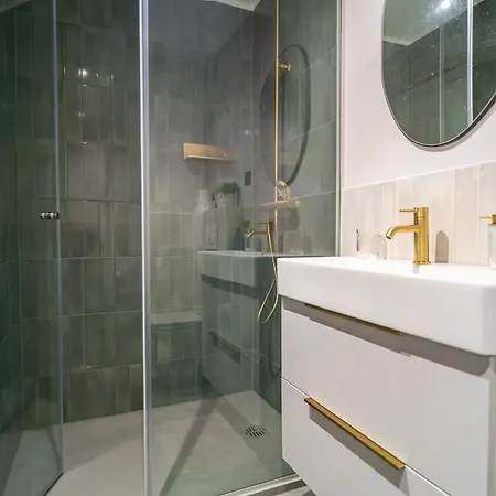 Pied-à-terre By Belmont Realty