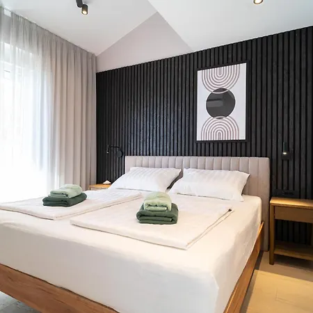 아파트 Pied-a-terre By Belmont Realty *