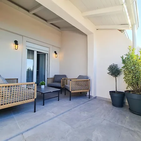 Pied-a-terre By Belmont Realty זאדאר