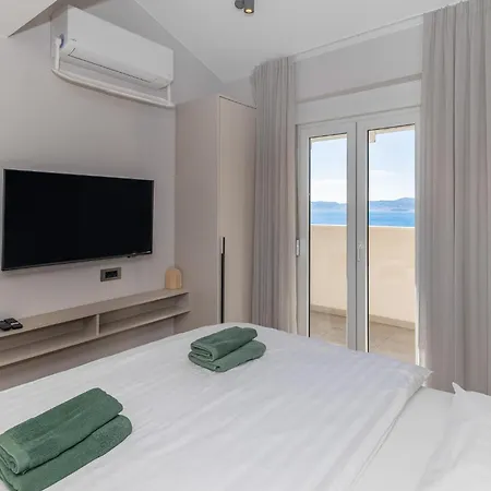 דירה Pied-a-terre By Belmont Realty