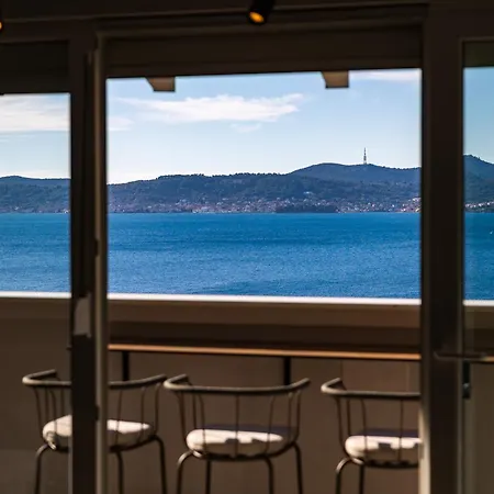 Pied-a-terre By Belmont Realty