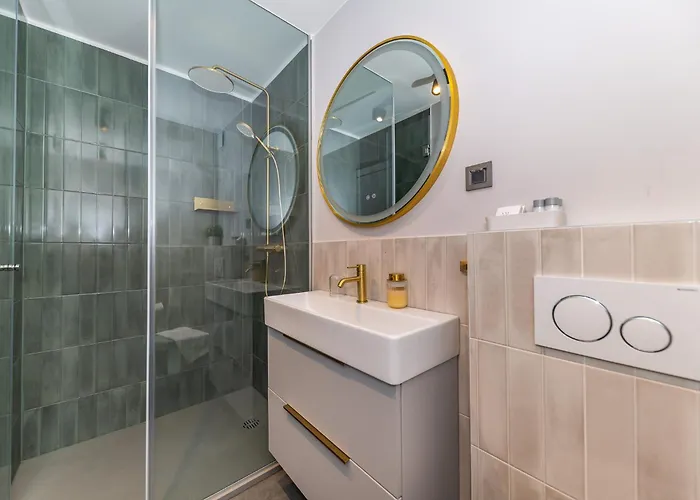 Апартаменты Pied-a-terre By Belmont Realty Задар